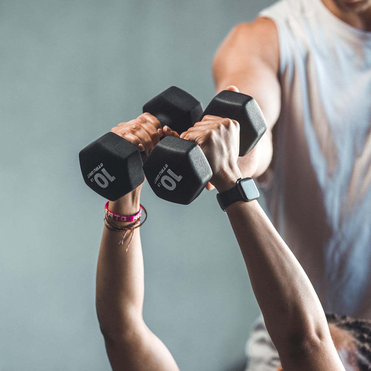 10 Arm Workouts With Dumbbells For Strength In 2024