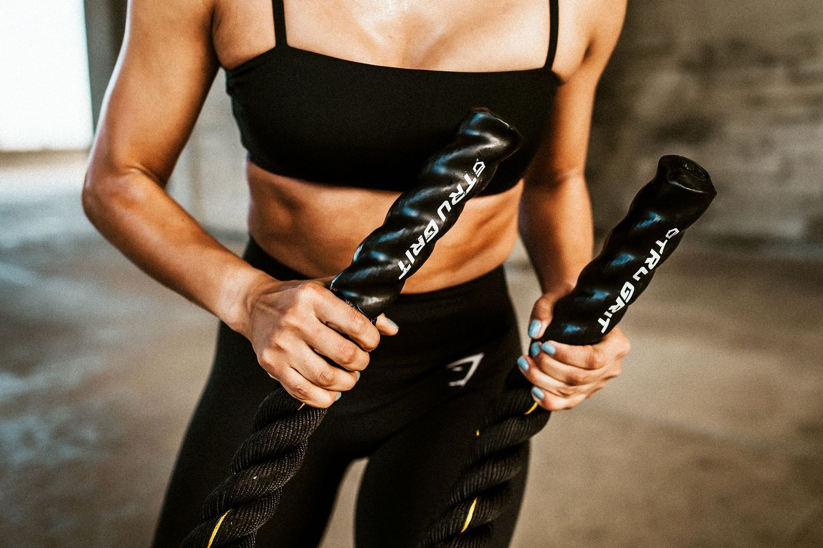 Training 101: What Do Battle Ropes Work?