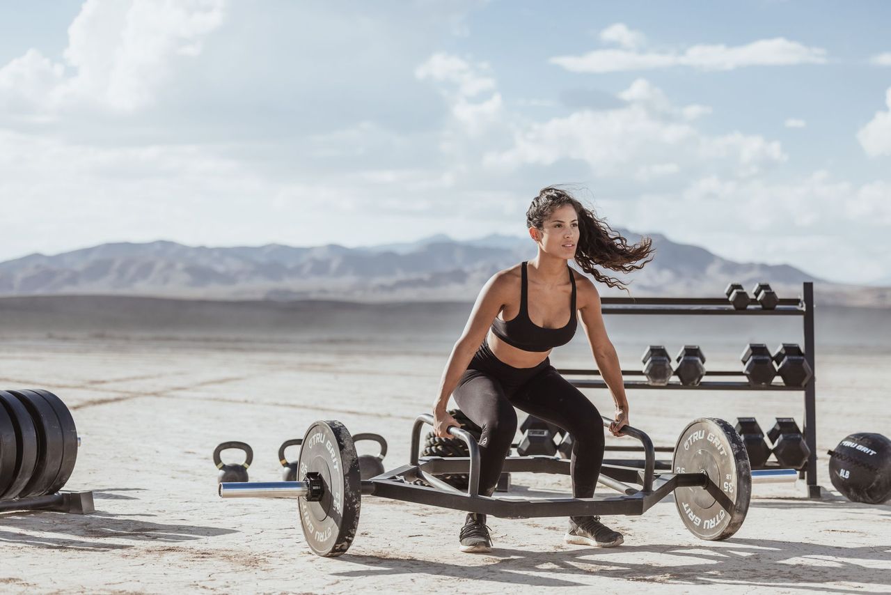 Hex Bar vs Barbell Lift: Is One Method Better?